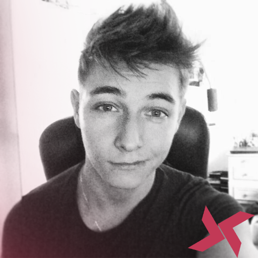 Designer for @RedReserve. If you want to buy anything, ask for DM or Checkout http://t.co/OcPbmLaZKT. Former FaZe.