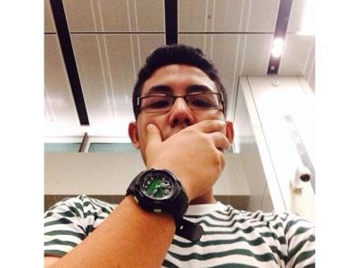 6munseej's profile picture. Hi, Im Mark Zubrzycki.. Britishborn singer son writer and this is my band ZUB&Th Penguins! please RT and help us build a strong following MuchLove!