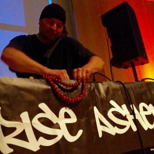 Musician, DJ, Producer and Dancer Rise Ashen in Ottawa, Canada! Global Soulful Music = Beautiful Soundz and Badass Grooves!