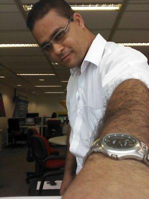 fcruzcorreia's profile picture. Mente sempre aberta para constantes reformas no caráter e no intelecto!