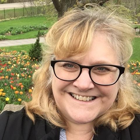 MarieWilliamsMK's profile picture. Mom, news guru and grammar teacher.