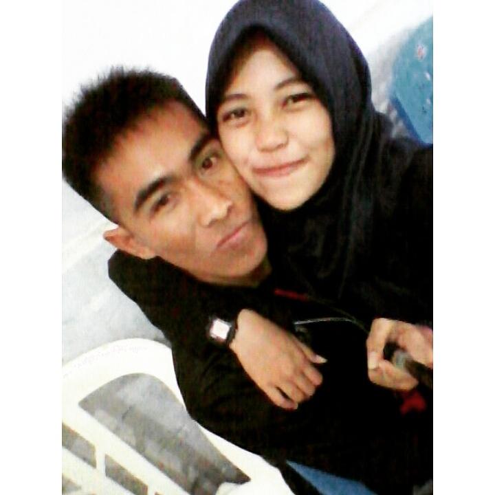 id_gian's profile picture. A R M Y ♡ M I D E W I F E