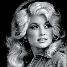 OlympiaDarrell's profile picture. 