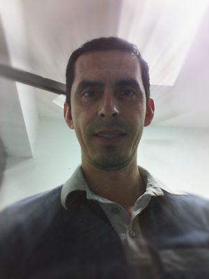 zg1980rafael's profile picture. 