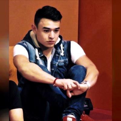 JerryAdictas oficiales. Lo que hoy es un pequeño sueño, puede que mañana sea una gran realidad.- Jerry Hernández♕.
