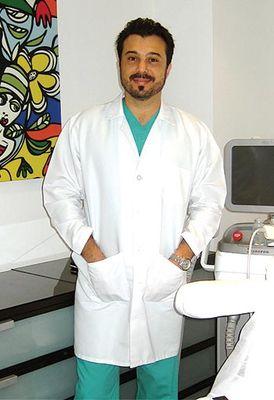 Médico y macareño, viviendo en la tierra de las Flores y las Frutas