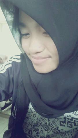 Anggraennii23's profile picture. Selalu berfikiran positif 0:)