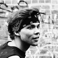 ashton (@myhcro) 's Twitter Profile