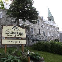 École secondaire francophone privée mixte, pensionnat garçons et filles, située à Coaticook depuis 1870.