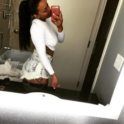 sheegorgeous429's profile picture. 