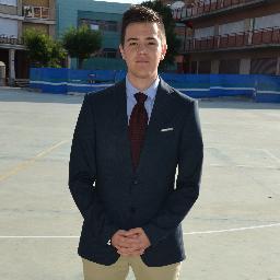 Estudiante de ingeniería informática, enamorado de la tecnología.