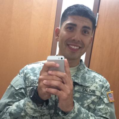 EzraRiojas's profile picture. 