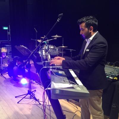 Assistant Professor at Warwick Medical School. Keyboard player at Bollywood Echoes.