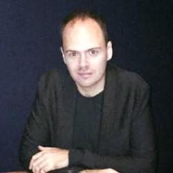 FXkev's profile picture. Kevin Murcko is one of the most transparent CEO's in the Forex Industry you will ever come across, proven via his niche brand, FXPIG, a truly unique brokerage.