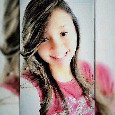Arii_viidaa/ Mah_diivaamiinha/Larii_pfftaa/ justin_iidoooloo/ 44jooyy_tuudooo...razoõess ❤