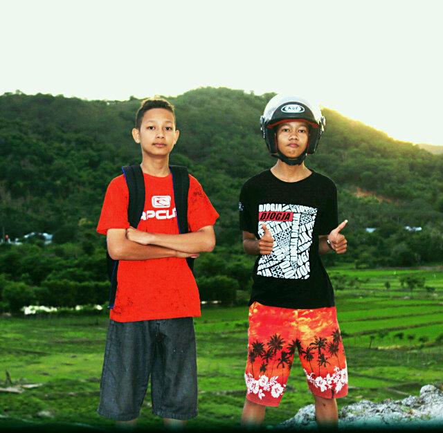 Muh_Rezkhy_03's profile picture. 