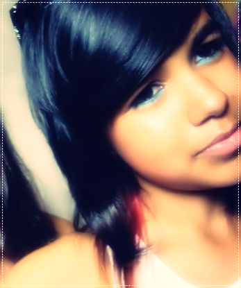 Thamiris Santana.