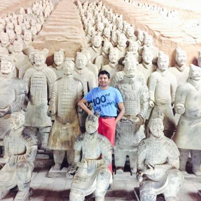 vivekdeora's profile picture. 