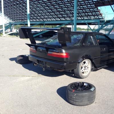 1992 Integra with Frankensteined DIY parts. Lapping in and around the streets of Montreal, QC, Canada