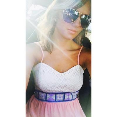 clmasters93's profile picture. I ♥ WHH insta: mississippigirl93