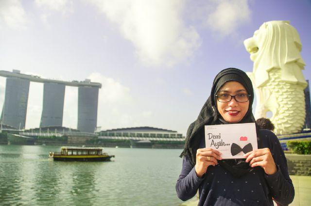 *Buku DemiAyah dan buku TerimakasihAyah tersedia di toko buku seluruh Indonesia | Imprint @TerimakasihIBU | IG: @TerimakasihAyah