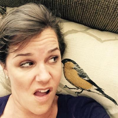 hbaumm's profile picture. DIY designer 🛋, marketing geek🤓, traveler, ✈️ artist🎨 shopper 🛍️