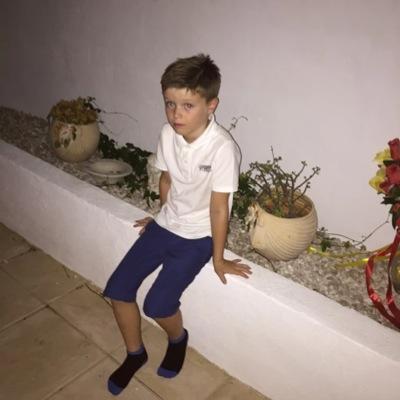 DudeMaster2007's profile picture. Subscribe for Funny videos and Minecraft content!