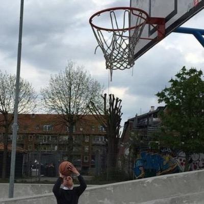 GiovanniCapones's profile picture. Dad | Sr. Digital Project Manager