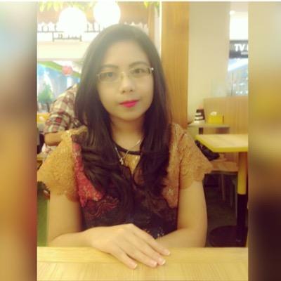 Fifi, 250393, Fiscal Administration, FISIP University of Indonesia 2010, classy, classic :)