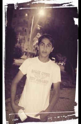 mustafaciner33's profile picture. 