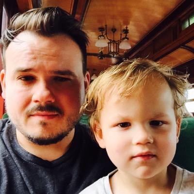 manuntd83's profile picture. 1001001SOS