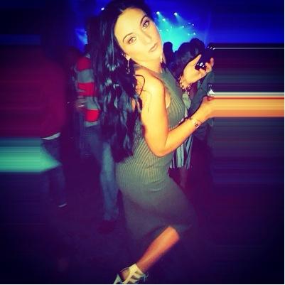 dellydouse's profile picture. Hey Adele here ..... dont wait for ur ship to sail in ....... swim out and catch it . Instagram  DELLYDOUSE