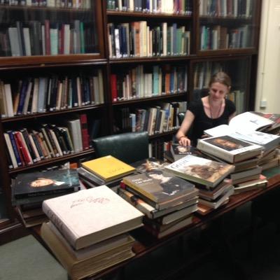 Curator @EnglishHeritage, Hon Research Associate @LLC_RHUL, Trustee @sussex_society & @TheRomanSoc. Passionate about heritage, galleries, art and frames