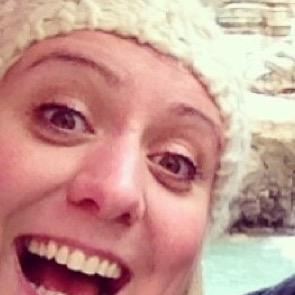 sillygirlIam's profile picture. ...Oh! Mr Porter what a silly girl I am!