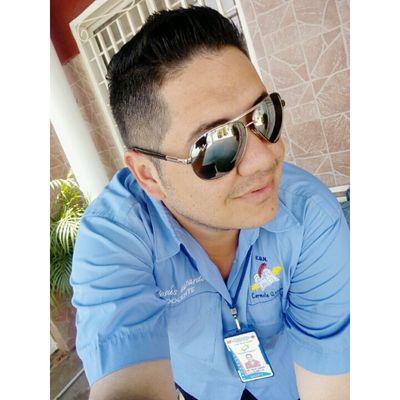 DocenteLuzardo's profile picture. Un joven de 28 años, Cristiano, responsable, colaborador, y humilde de corazón.!