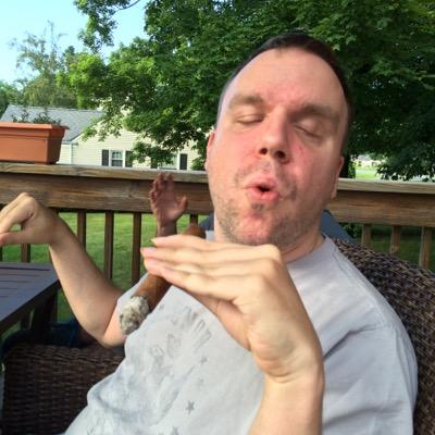 JasonEllsworth1's profile picture. Love music, beer, and SciFi and fantacy. Five feet five with average build.