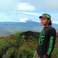 Gembel Petualang(@choy_Re) 's Twitter Profile Photo