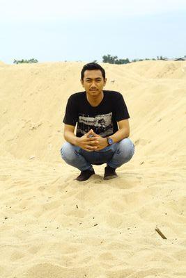 iqblmlnamjd's profile picture. 