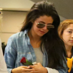 selena is the only thing that i like