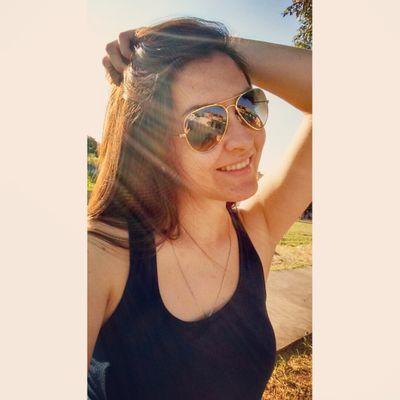 17, Deus, família, amor, amigos e boas risadas.