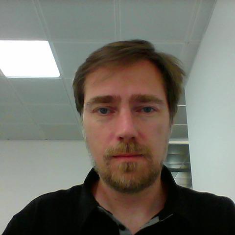 Javier Maqua Profile