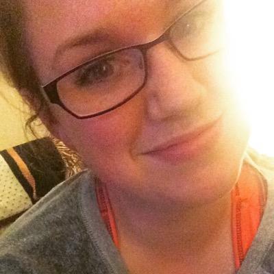 Em_Snyderrr's profile picture. Just your average middle child struggling to get attention from my parents