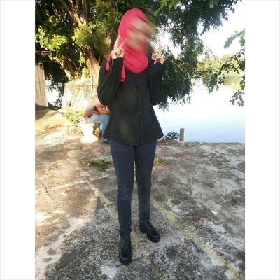 nurain_zamri12's profile picture. 15 // MY     instagram:_nurain15  |   younow: nurain zamri