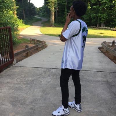 Chixx_MaGnet's profile picture. Anything is possible