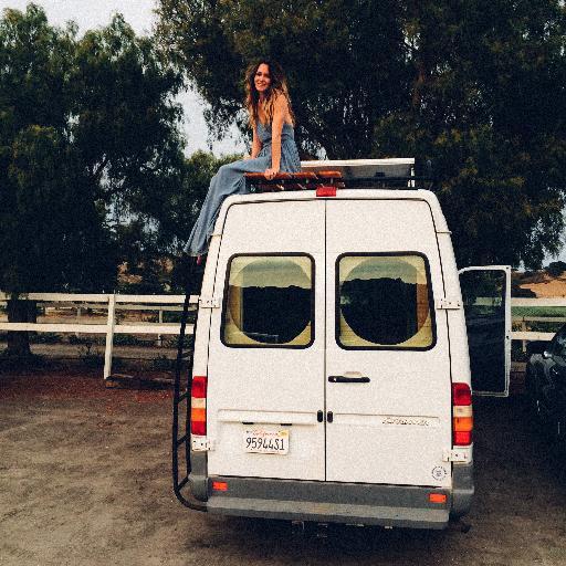 juliana_linder's profile picture. climber, hiker, backpacker, adventurer, living and designing in San Francisco.