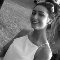Lola (@lolo_whufc) 's Twitter Profile