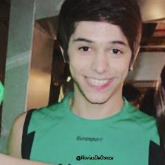 NoviasDeGonza's profile picture. No me arrepiento de este color, yo soy del verde si señor, desde la cuna hasta el cajon, al verde lo llevo en el corazón❤