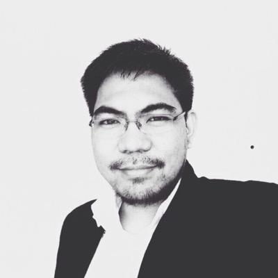 In Madrid. Blogger, Photographer, Event Organizer, Poet, Writer, Cinephile. TV Correspondent. Loves to Travel. Community Mngr. I don't eat Beef.