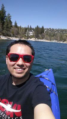 Robby_Ish's profile picture. Faith through works | Snap: rishoo | IG: rishoom | Assyrian | Korean | Mechanical Engineer | ACOE