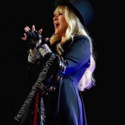 Doing our best to bring you breaking Stevie Nicks and Fleetwood Mac tour news.

Disclaimer: This account is fan run. Stevie and her management are not involved.